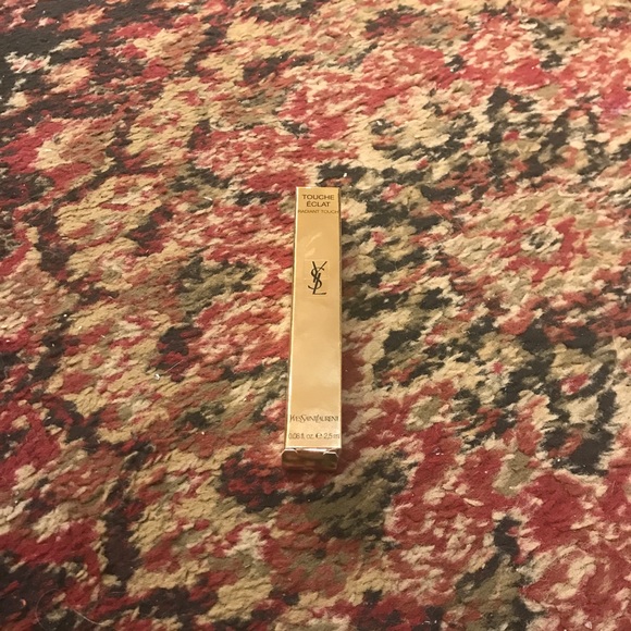 YVES SAINT LAURENT. TOUCHÉ ECLAT. Radiant Touch - Picture 2 of 2